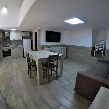 Il Decumano Superiore Naples Luaran gambar