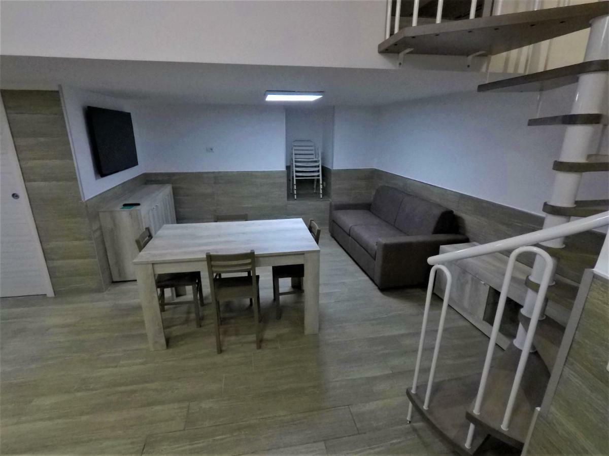 Il Decumano Superiore Naples Luaran gambar